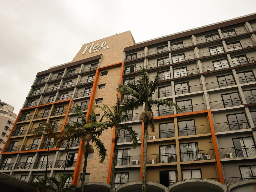 Fachada do Hotel Neo, em São Bernardo do Campo, onde acontece o Workshop